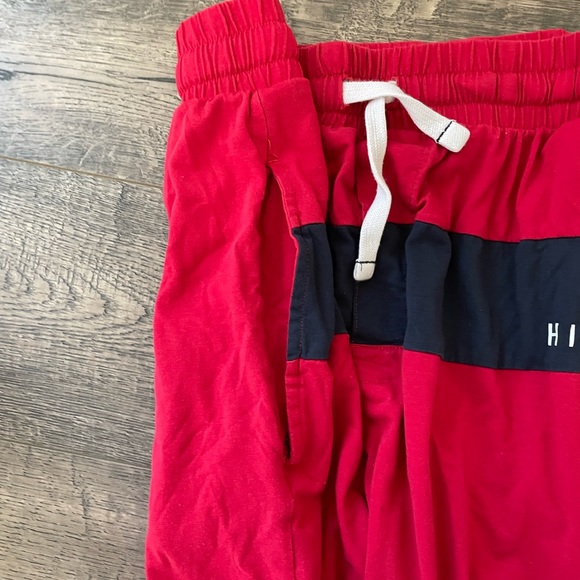 EUC Tommy Hilfiger Mens Shorts - Picture 3 of 5
